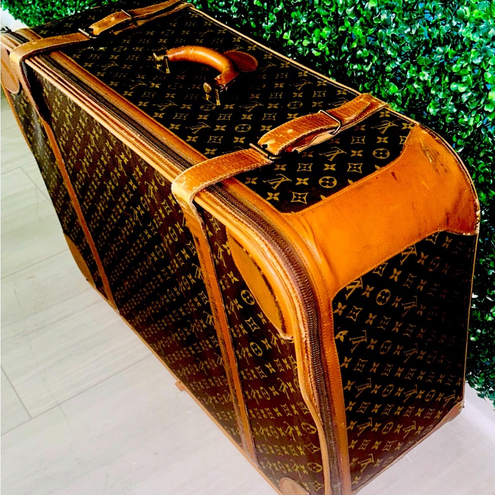 32”x21”x11” Authentic circa 1980’s Louis Vuitton XL Suitcase